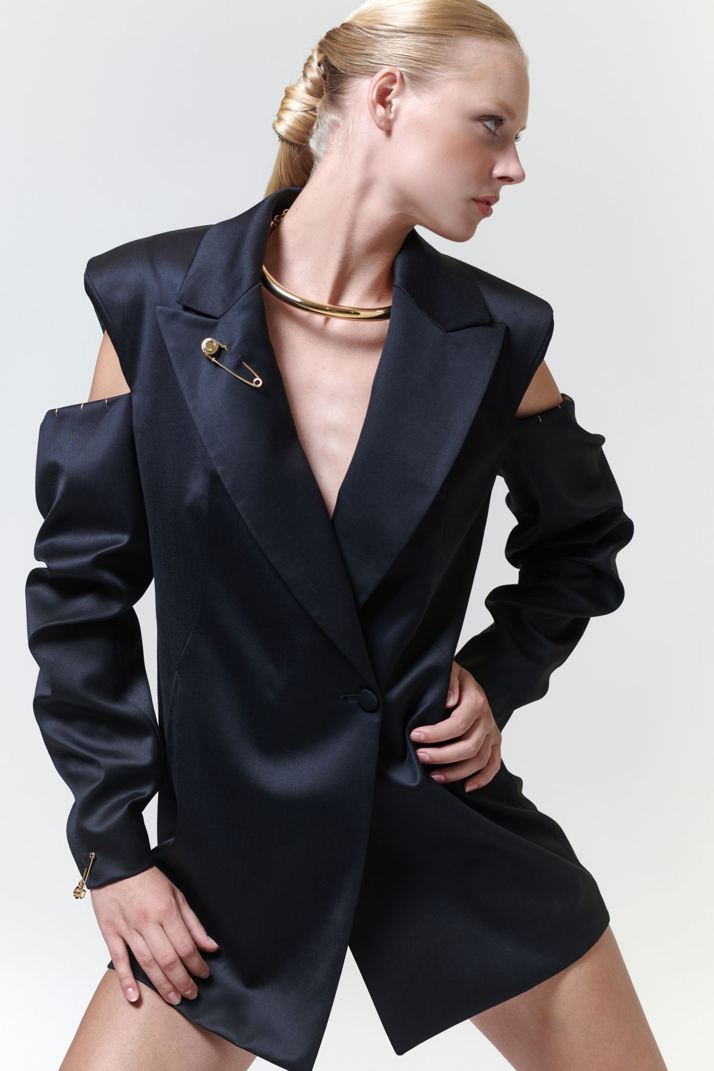 Blazer Abito Doppiopetto Con Spalle Scoperte